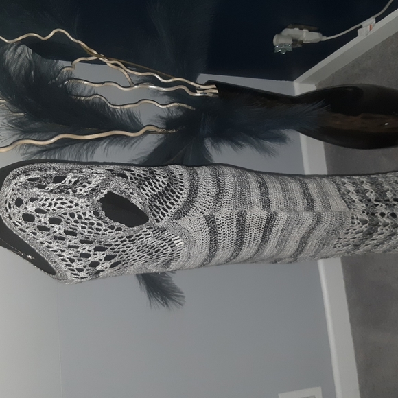 Shades of Grey Crochet Dress - Picture 5 of 8